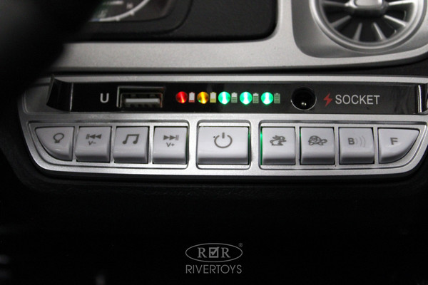 Изображение товара Детский автомобиль RiverToys Mercedes-Benz G63 / T999TT (черный глянец)