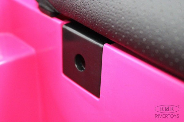 Изображение товара Детский автомобиль RiverToys T222TT 4WD (розовый)