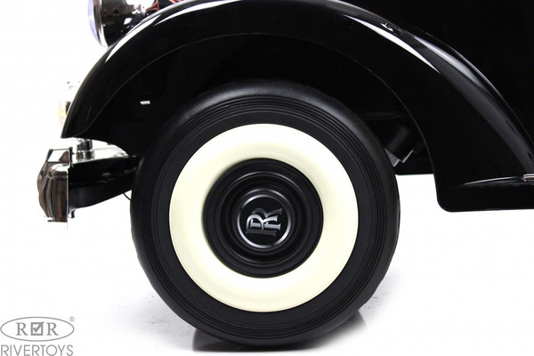 Изображение товара Детский автомобиль RiverToys Rolls-Royce E444EE (черный глянец)