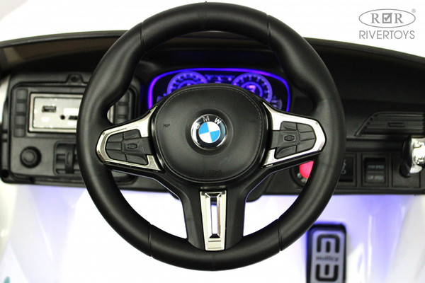 Изображение товара Детский автомобиль RiverToys BMW M5 Competition A555MP (белый)