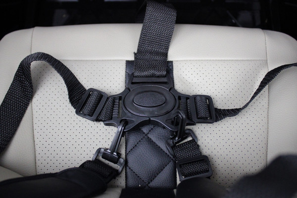 Изображение товара Детский автомобиль RiverToys BMW M5 Competition A555MP (черный)