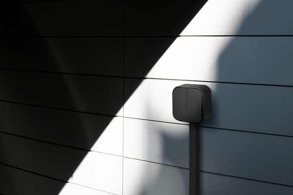 Изображение товара Выключатель Legrand Quteo 782474 (черный матовый)