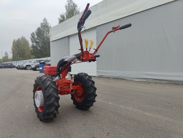 Изображение товара Мотоблок бензиновый МТЗ Беларус-012WM (с двигателем Rato R420)