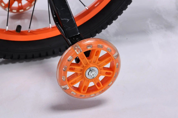 Изображение товара Детский велосипед Nialanti Spike 20 2025 (серый/оранжевый)