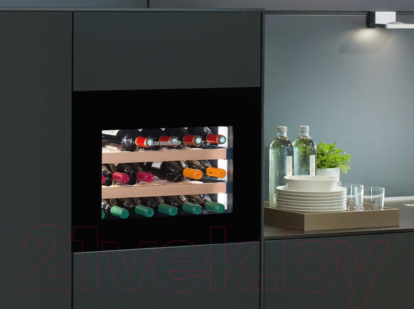 Изображение товара Встраиваемый винный шкаф Liebherr WKEgb 582