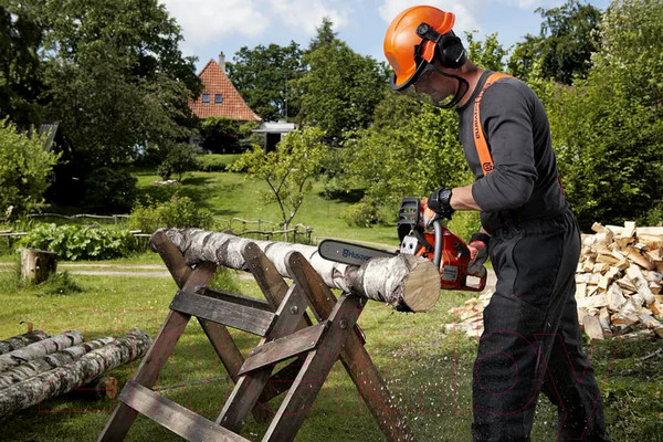 Изображение товара Бензопила цепная Husqvarna 135 Mark II (967 86 18-36)