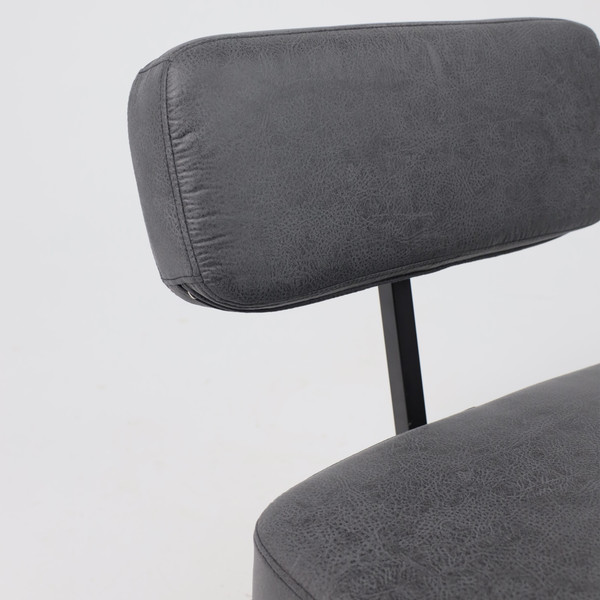 Изображение товара Кресло мягкое AksHome Aspen (экокожа винтажный черный Watusi 16/черный)