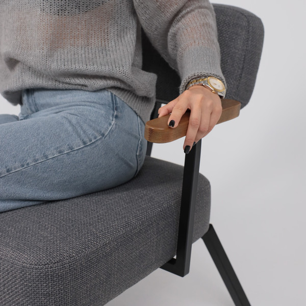 Изображение товара Кресло мягкое AksHome Booker (серая рогожка Bjorn 13/черный)