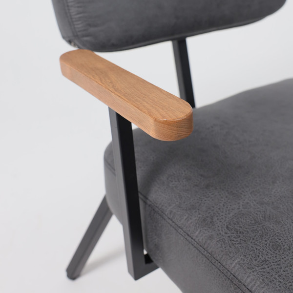 Изображение товара Кресло мягкое AksHome Booker (экокожа винтажный черный Watusi 16/черный)