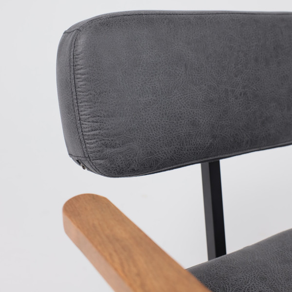 Изображение товара Кресло мягкое AksHome Booker (экокожа винтажный черный Watusi 16/черный)