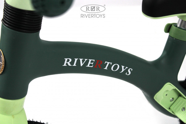 Изображение товара Беговел RiverToys HB-001 (зеленый)