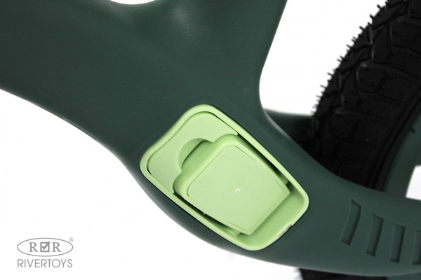 Изображение товара Беговел RiverToys HB-001 (зеленый)