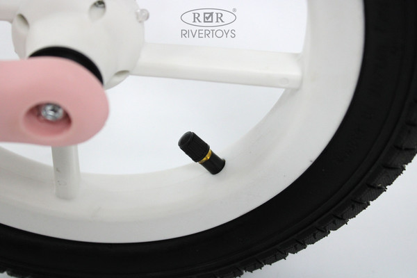 Изображение товара Беговел RiverToys HB-001 (розовый)