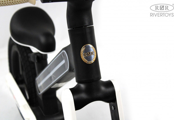 Изображение товара Беговел RiverToys HB-002 (черный)