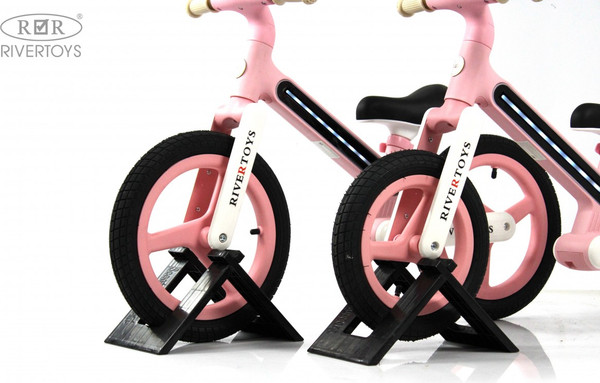 Изображение товара Беговел RiverToys HB-003 (розовый)