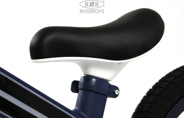 Изображение товара Беговел RiverToys HB-003 (синий/белый)