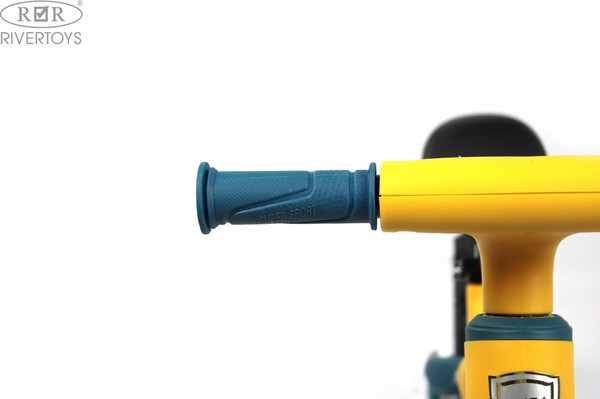 Изображение товара Беговел RiverToys М002БХ (желтый)