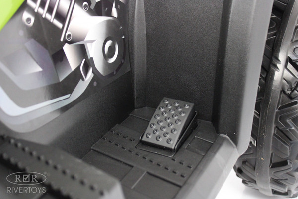 Изображение товара Детский квадроцикл RiverToys T001TT 4WD (зеленый)