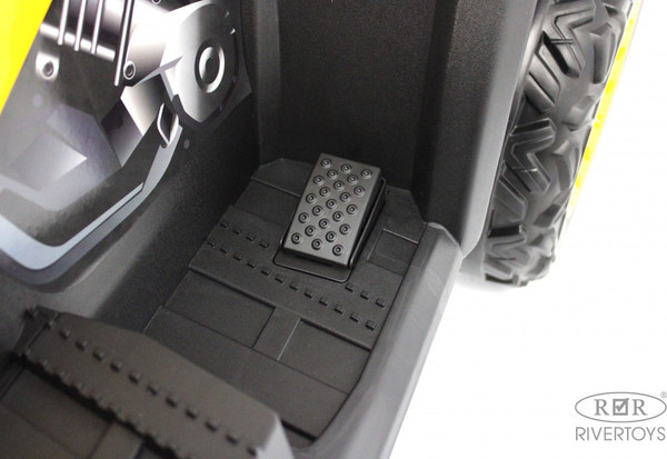 Изображение товара Детский квадроцикл RiverToys T001TT 4WD (желтый)