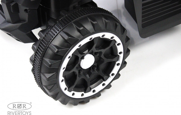 Изображение товара Детский квадроцикл RiverToys K004PX (белый)