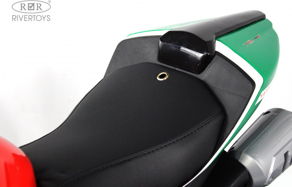 Изображение товара Детский мотоцикл RiverToys C005MC (красный)
