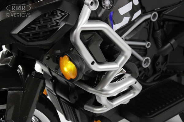 Изображение товара Детский мотоцикл RiverToys М009БХ (серый)