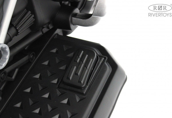 Изображение товара Детский мотоцикл RiverToys М111БХ (белый)