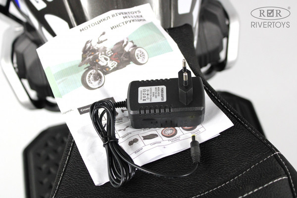 Изображение товара Детский мотоцикл RiverToys М111БХ (белый)