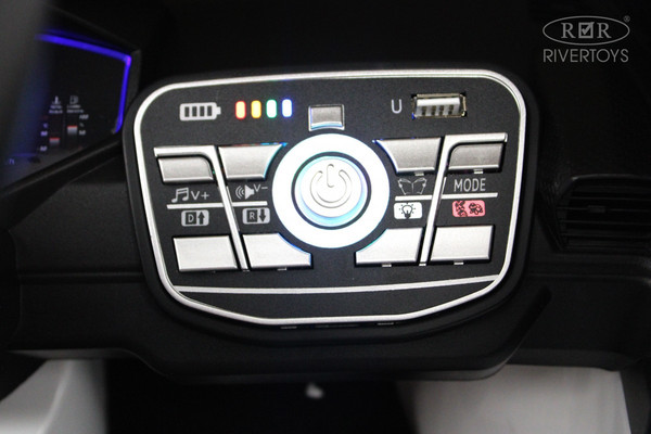 Изображение товара Детский автомобиль RiverToys Lamborghini Huracan STO / E888EE (белый)