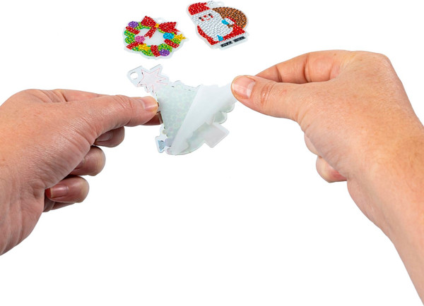 Изображение товара Набор для творчества Bondibon Алмазная мозаика блестящая. Брелоки. С Новым Годом / ВВ6193