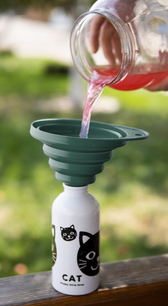 Изображение товара Воронка Berossi ИК 21793000 (сосна)