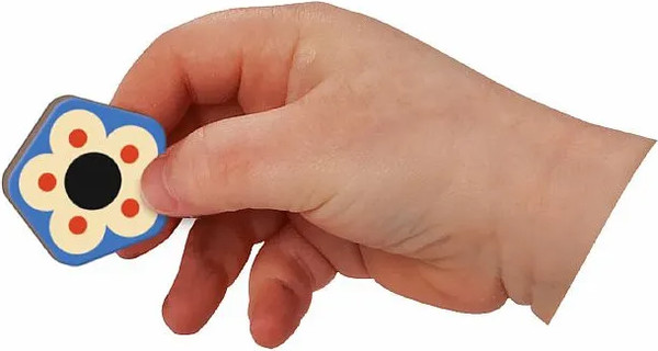 Изображение товара Развивающая игра Janod Книга-игра Мозаика в геометрии магнитная J02720