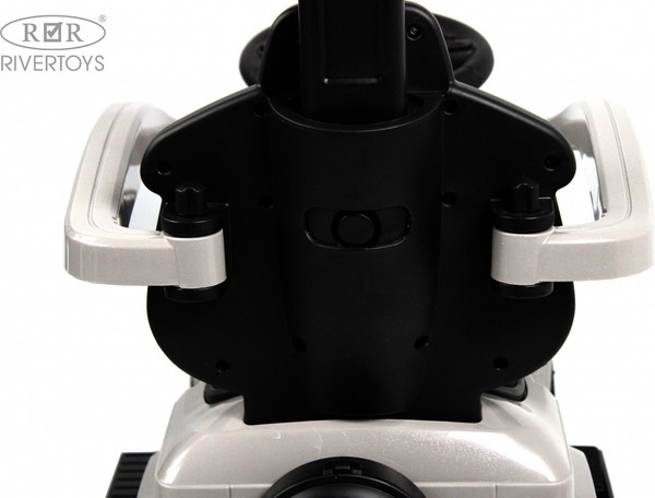 Изображение товара Детский автомобиль RiverToys Mercedes-Benz G63 / Z001ZZ-A (серый бриллиант)