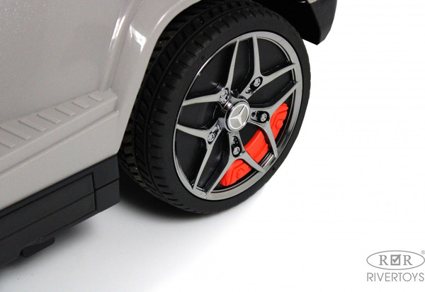 Изображение товара Детский автомобиль RiverToys Mercedes-Benz G63 / Z001ZZ-A (серый бриллиант)