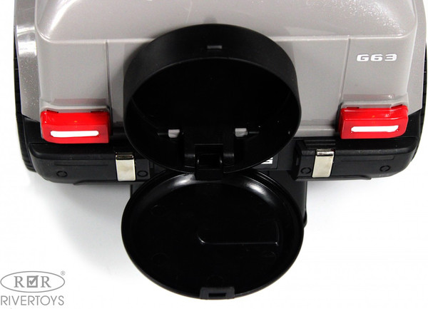 Изображение товара Качалка-каталка RiverToys Mercedes-Benz G63 / Z001ZZ-B (серый бриллиант)
