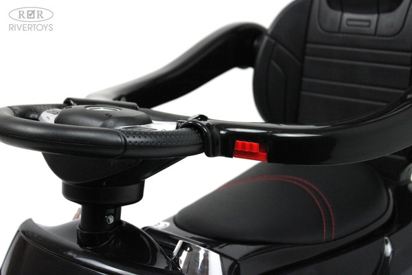 Изображение товара Качалка-каталка RiverToys Mercedes-Benz GL63 / A888AA-H (черный)