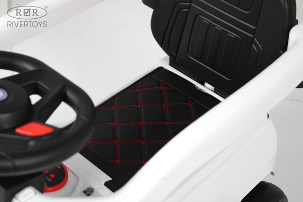 Изображение товара Детский автомобиль RiverToys G008GG-A (белый)