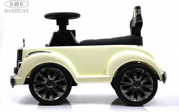 Изображение товара Каталка детская RiverToys Mercedes-AMG 300S / G300GG (белый)