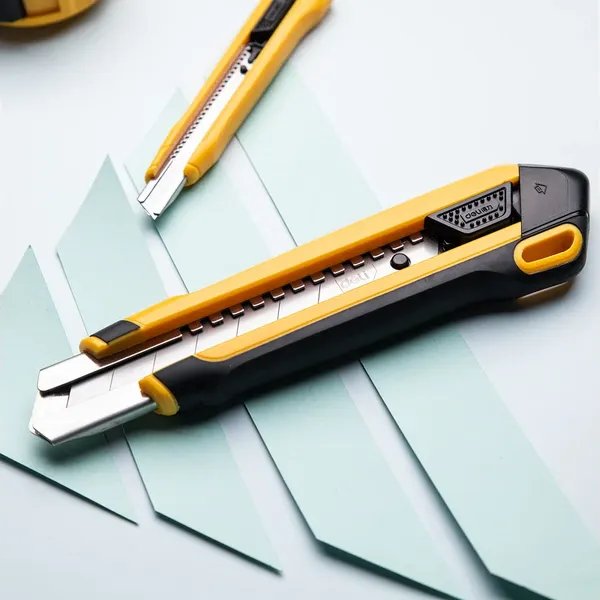 Изображение товара Нож канцелярский Deli EDL025