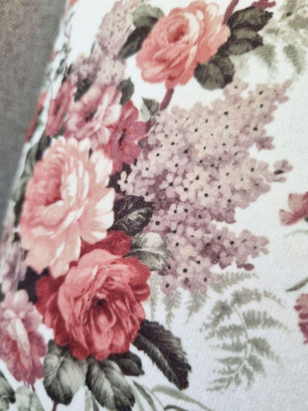 Изображение товара Подушка декоративная MATEX Concept. Розы И Папоротник / 34-384 (бежевый/бордовый/серо-зеленый)