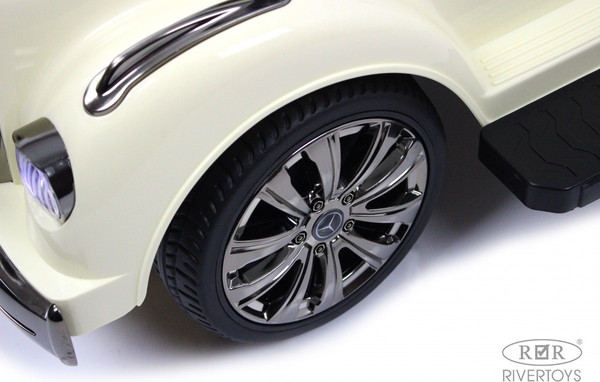 Изображение товара Детский автомобиль RiverToys Mercedes-AMG 300S / G300GG-D (белый)