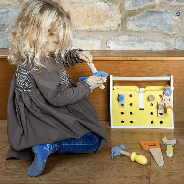 Изображение товара Набор инструментов игрушечный Classic World Ящик с инструментами CW20177