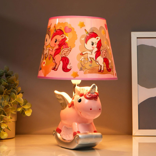 Изображение товара Прикроватная лампа Risalux Единорог 3923380 (розовый)