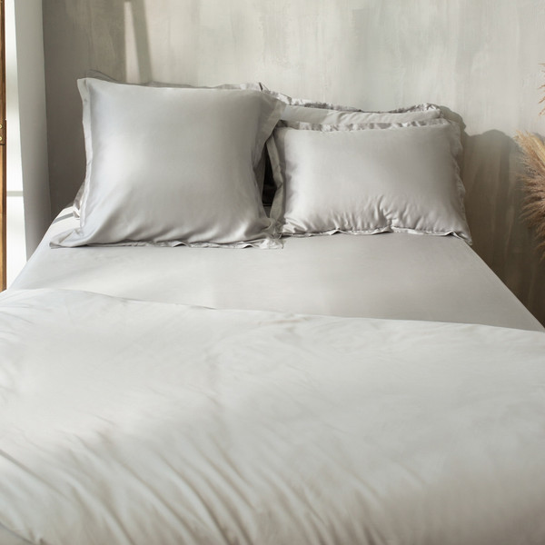 Изображение товара Простыня Sima-Land Home Tencel на резинке 140x200 / 10285352 (светло-серый)