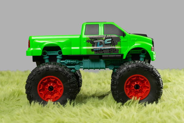 Изображение товара Радиоуправляемая игрушка Labalu Джип с большими колесами / 333-23162A (зеленый)