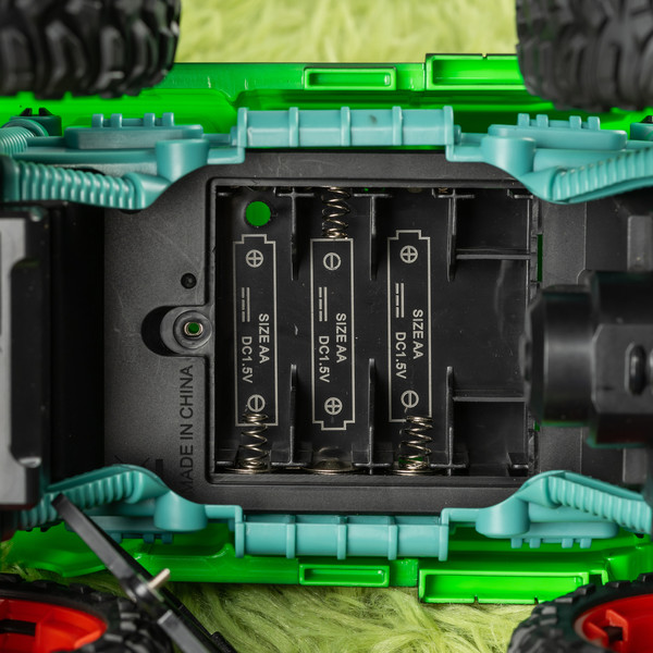 Изображение товара Радиоуправляемая игрушка Labalu Джип с большими колесами / 333-23162A (зеленый)