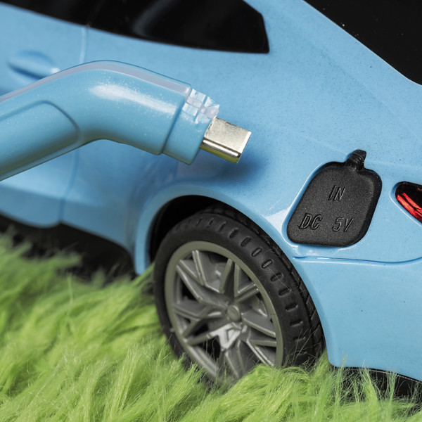 Изображение товара Радиоуправляемая игрушка Labalu Гоночная машина / 333-XN24161