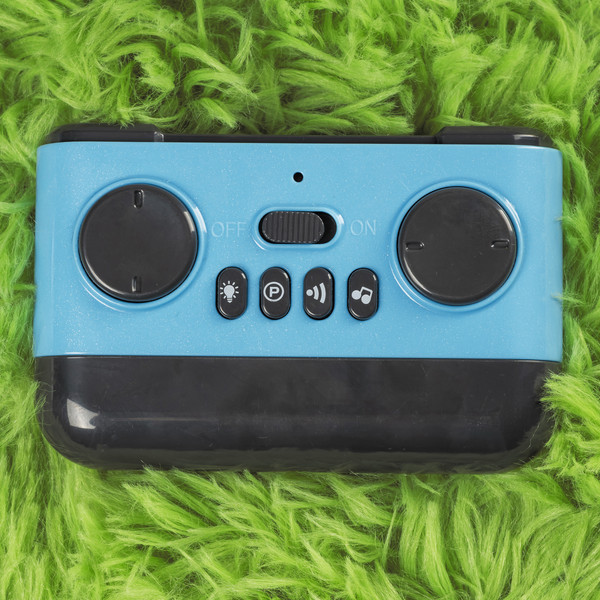 Изображение товара Радиоуправляемая игрушка Labalu Гоночная машина / 333-XN24161