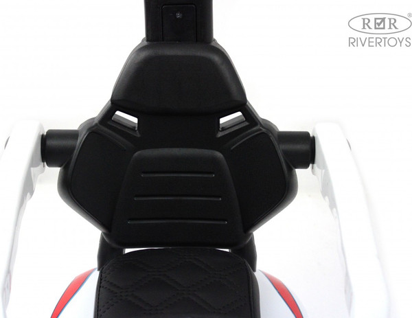 Изображение товара Каталка детская RiverToys F005FF-P (белый)