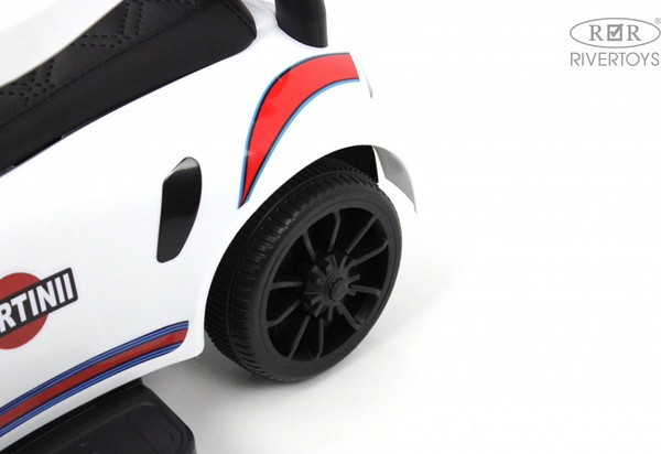 Изображение товара Каталка детская RiverToys F005FF-P (белый)